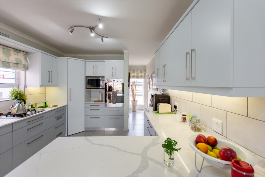 3 Bedroom Property for Sale in Velddrif Western Cape